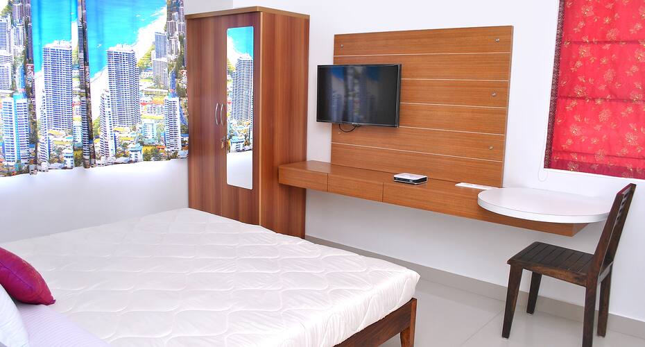 Hotel Le Chalet, Ahmedabad 5